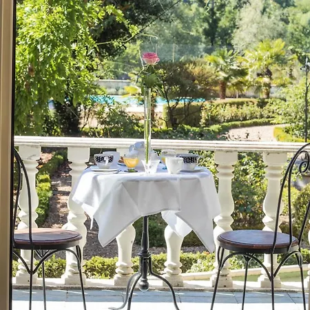 Bed & Breakfast Au Val Des Cedres